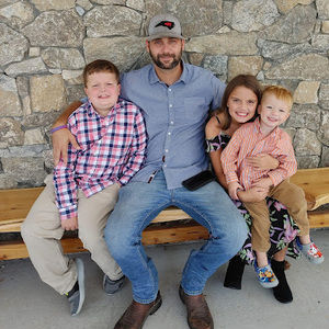 Meet your Posher, Kacey